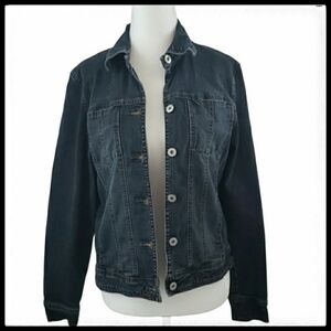 ⭐️3/$25⭐️ Contrast Women's Jean Jacket Dark Wash M